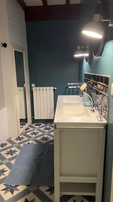 Holiday home Maison Ange & Lice Pernes-les-Fontaines
